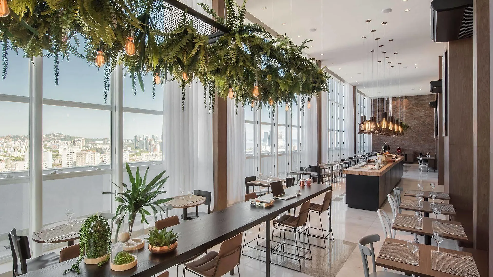**** Hotel Intercity Porto Alegre Cidade Baixa Brazil